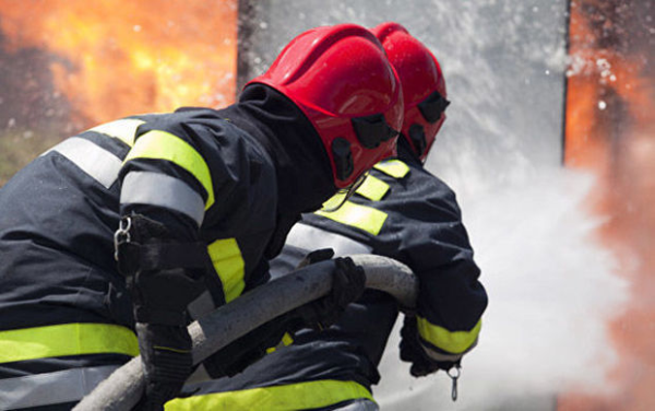 Gəncədə üçotaqlı ev yandı